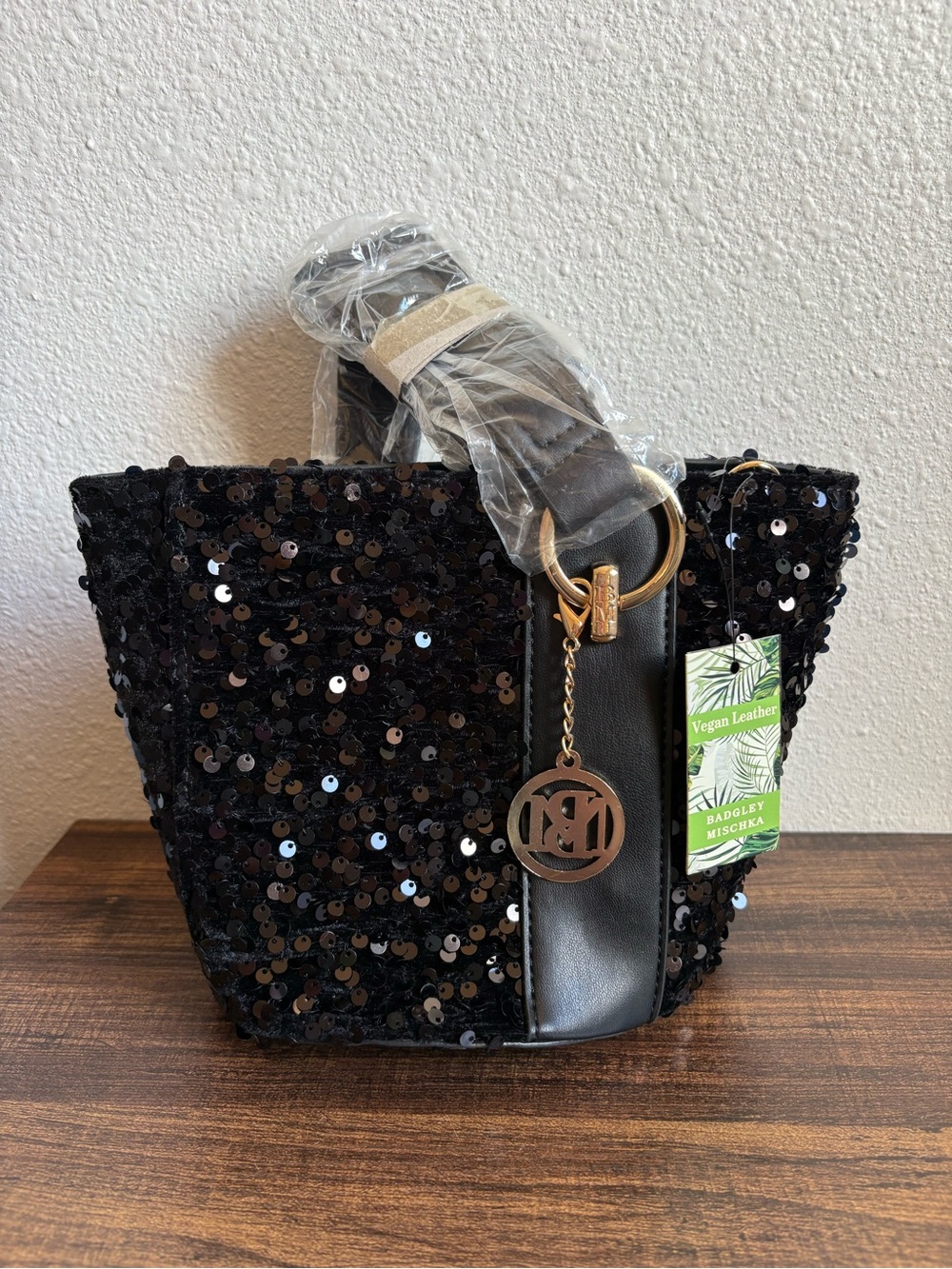 NWT Badgley Mischka Black Sequin Bucket Bag with Gold Logo Charm